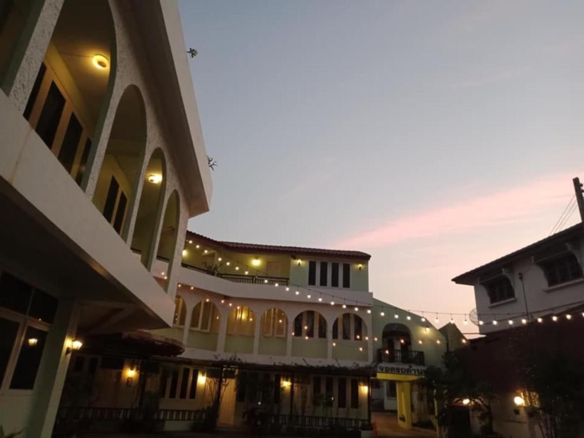 Casa Holiday Hotel Sha Phitsanulok Exterior foto